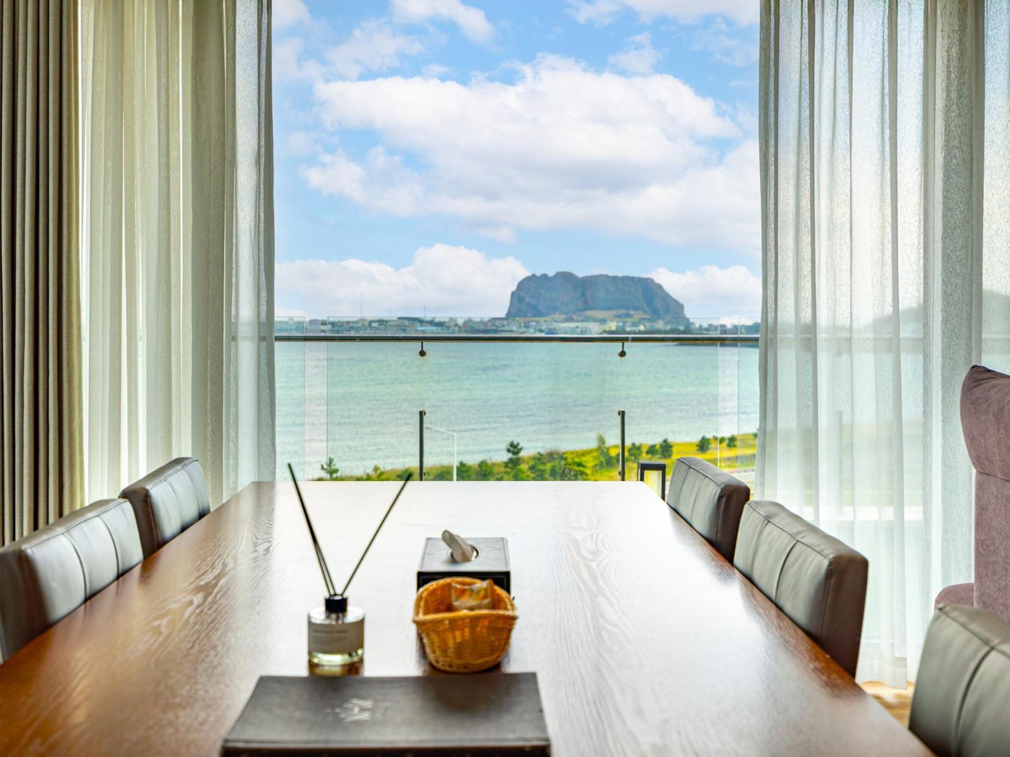 Jeju Attirance Hotel & Poolvilla Szogüpho Kültér fotó