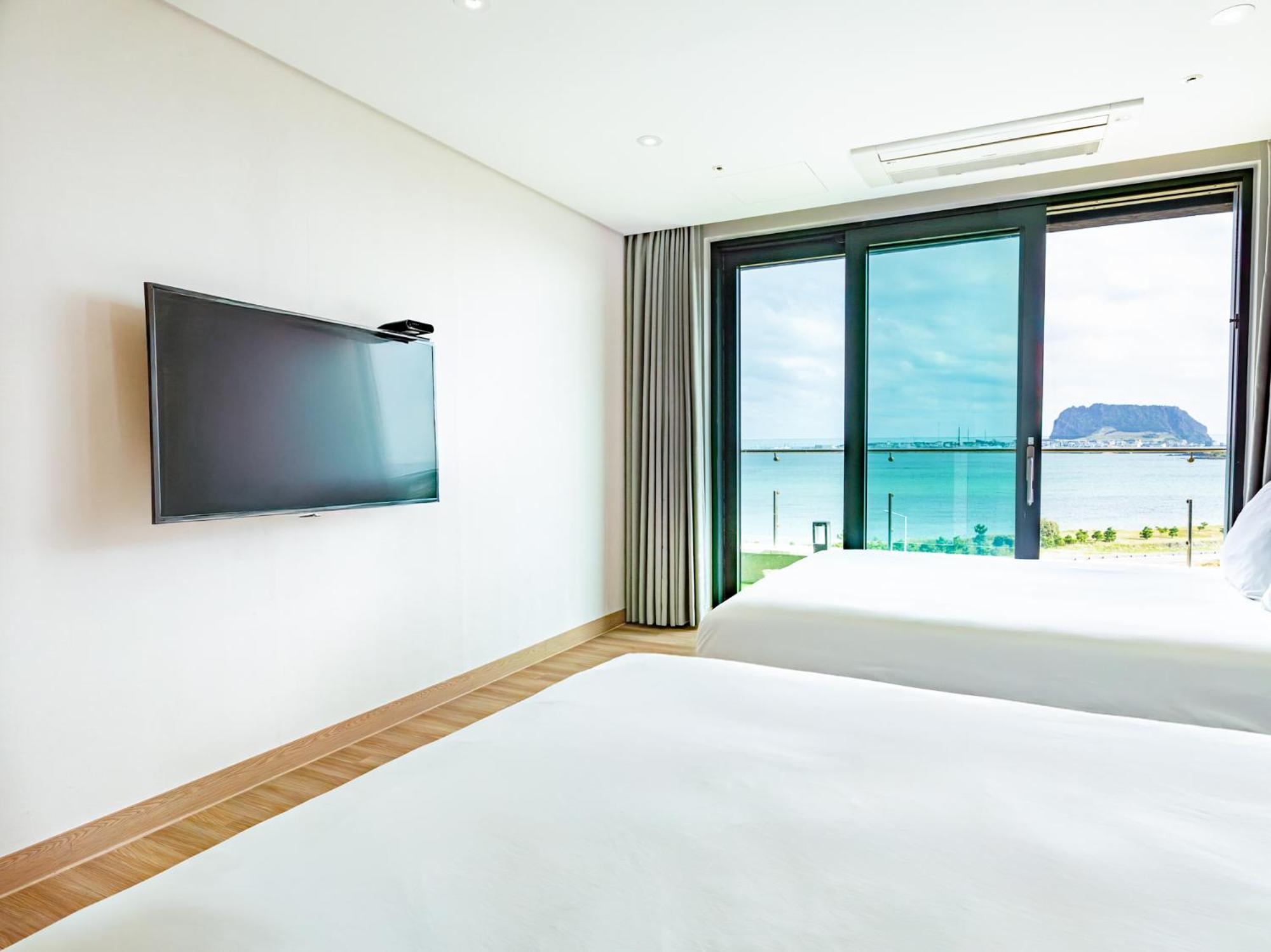 Jeju Attirance Hotel & Poolvilla Szogüpho Kültér fotó