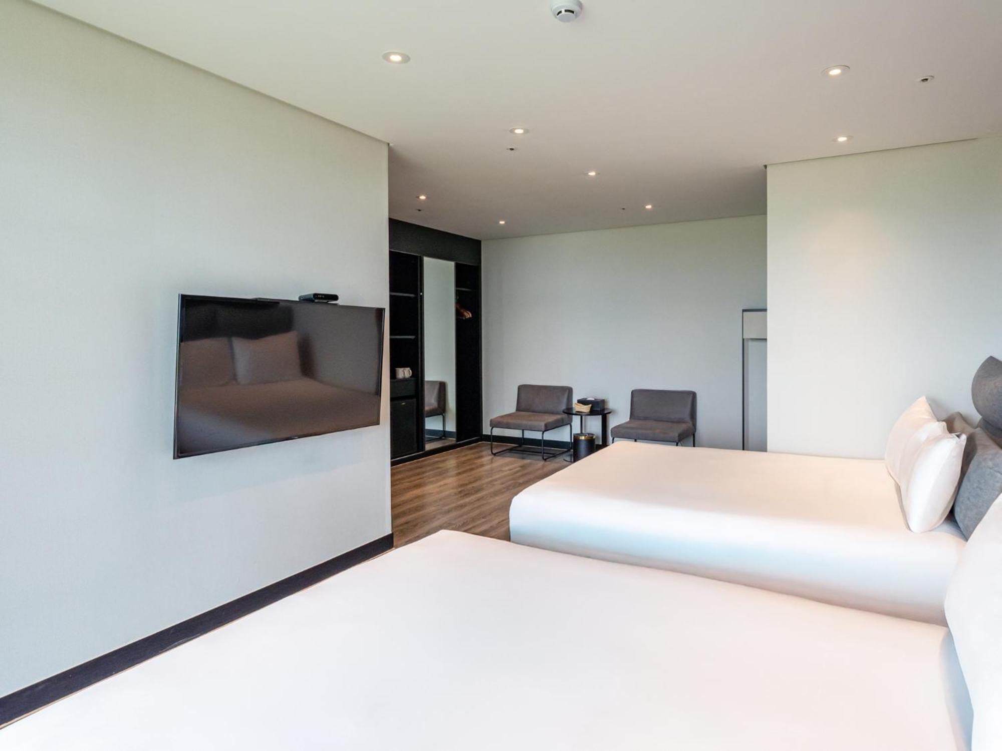 Jeju Attirance Hotel & Poolvilla Szogüpho Kültér fotó