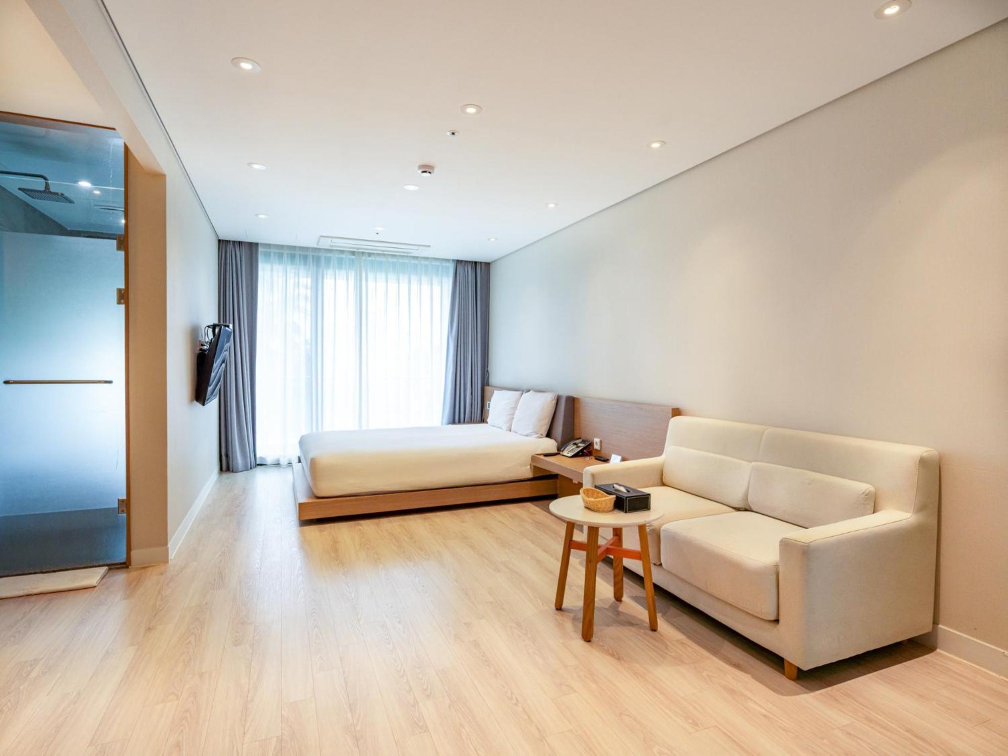 Jeju Attirance Hotel & Poolvilla Szogüpho Kültér fotó